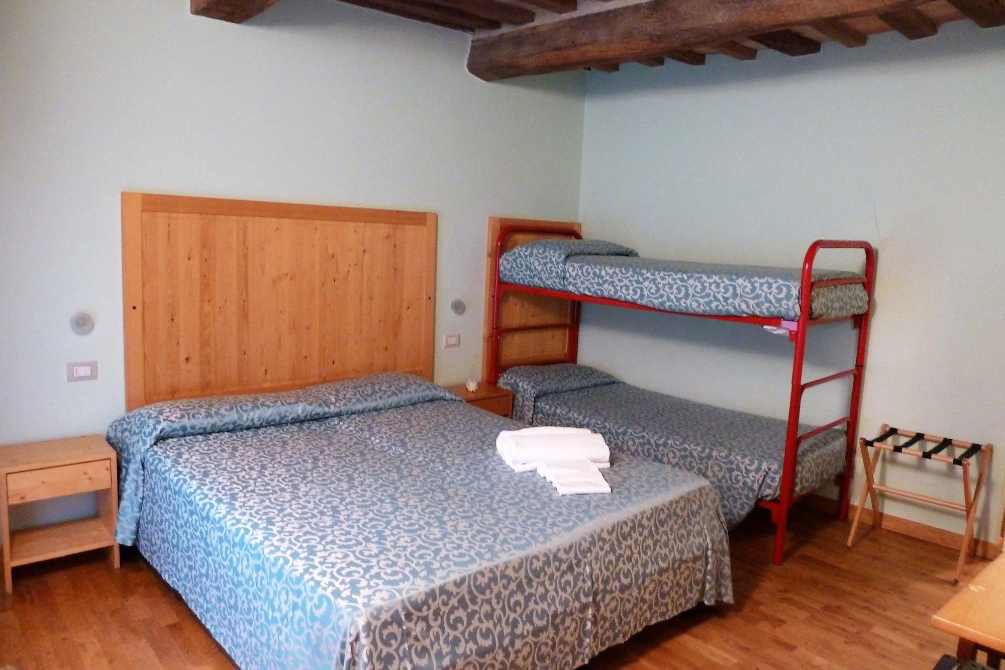 Hotel Tre Ceri Gubbio Exteriör bild