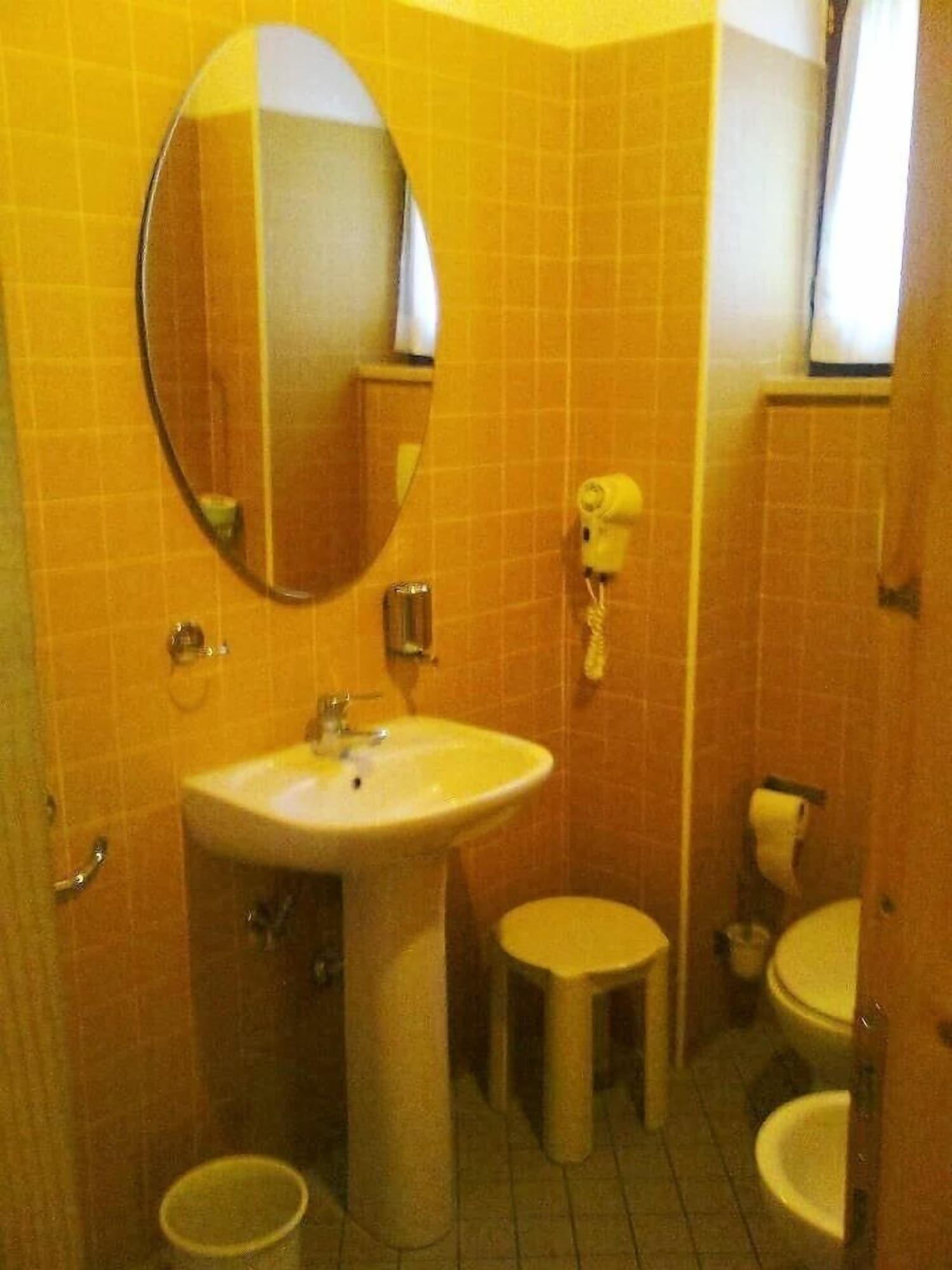 Hotel Tre Ceri Gubbio Exteriör bild