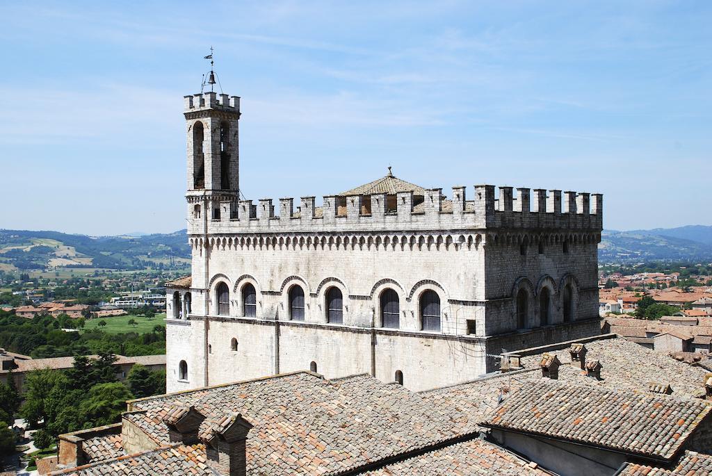 Hotel Tre Ceri Gubbio Exteriör bild