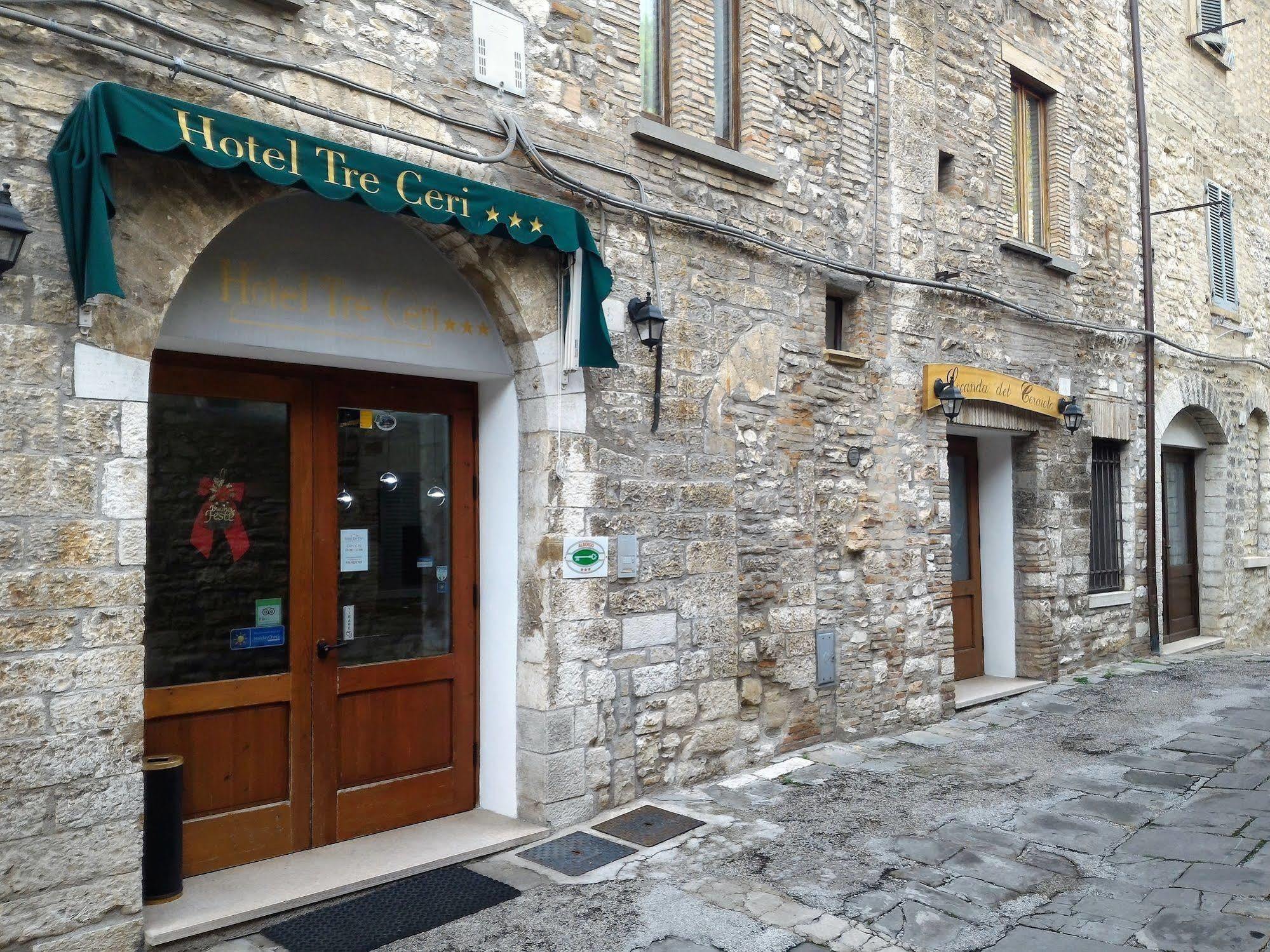 Hotel Tre Ceri Gubbio Exteriör bild